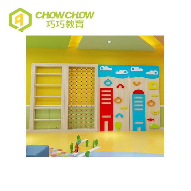 Qiaoqiao Indoor Wooden PE Board Playground Equipment Children Climbing Wall