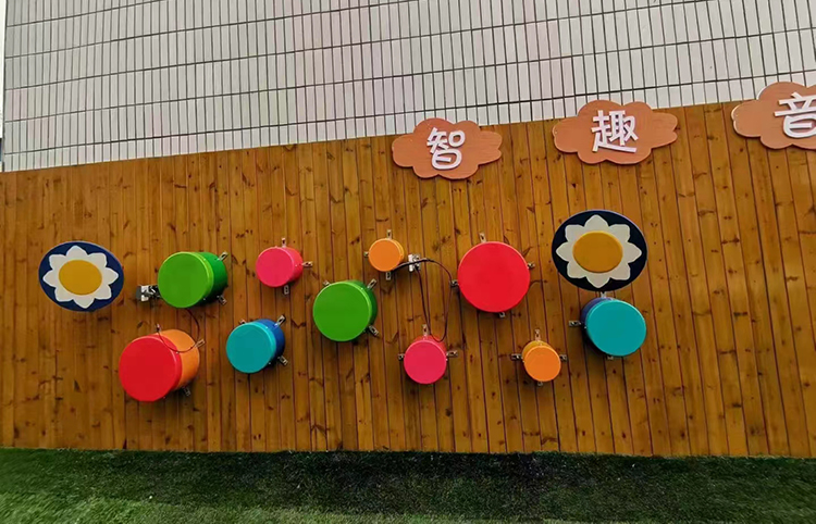 Qiao Qiao Customized kindergarten playground Popular Percussion Musical Instruments music interactive wall games for kids