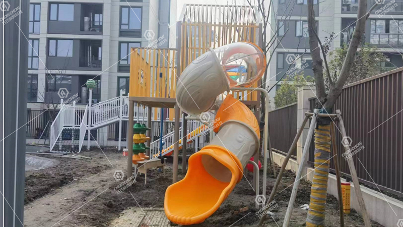 kids outdoor playground