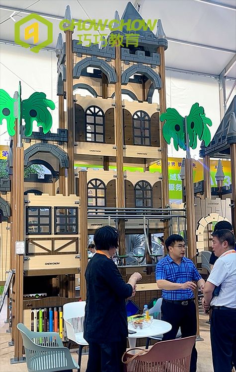 Qiaoqiao 2024 new kindergarten playground equipment outdoor play house with stainlless stainless steel slide play set for kids