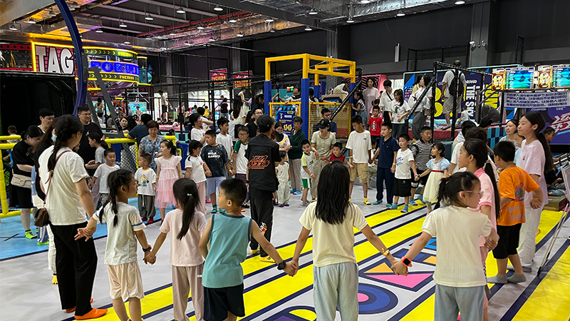 indoor trampoline park made in China