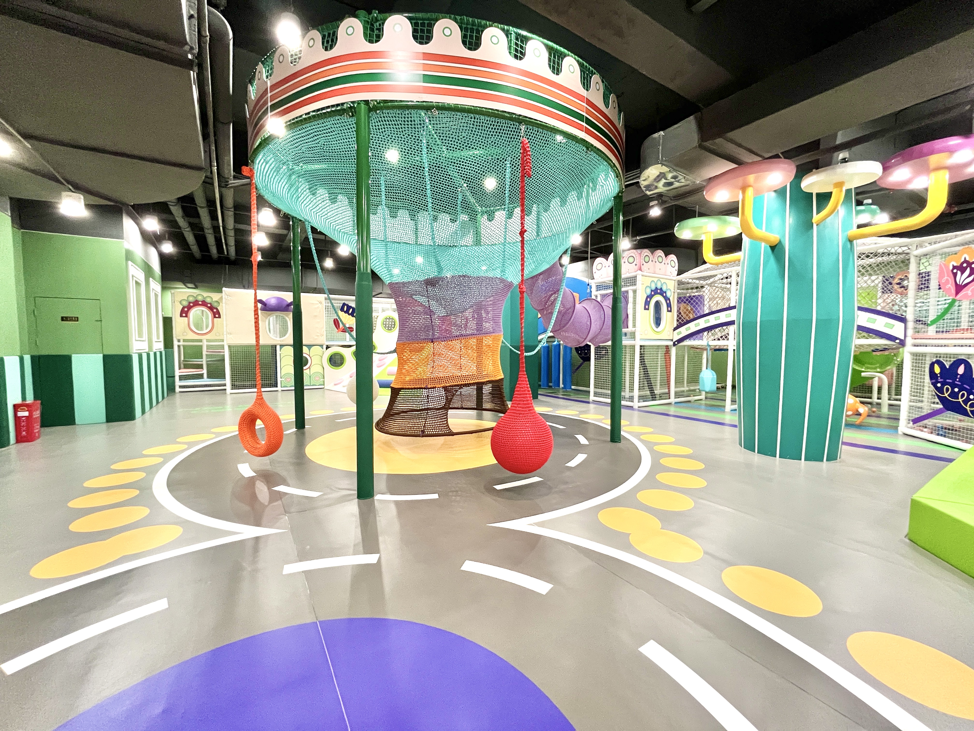 customized indoor playground park