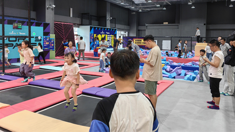 How to manage and motivate employee in indoor sports Park？.jpg