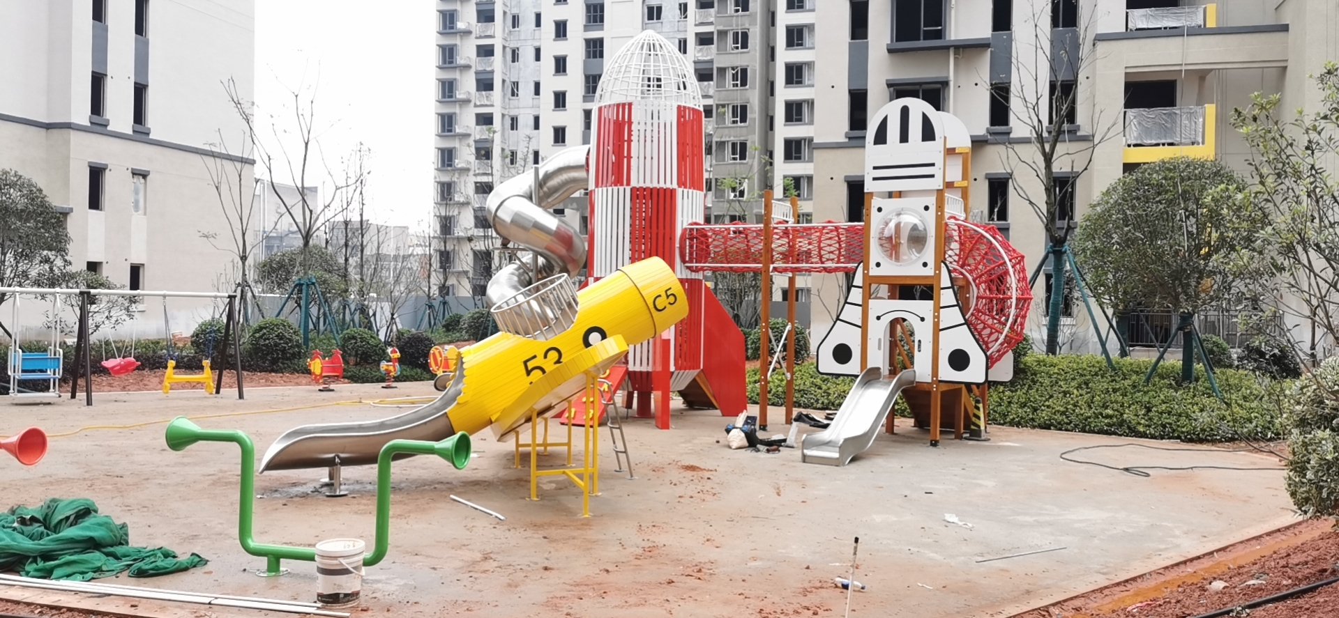 Explore the Types and Values of Basic Unpowered Outdoor Playground Equipment (3)