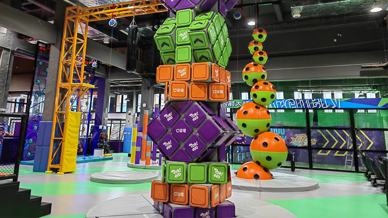 trampoline park vendor
