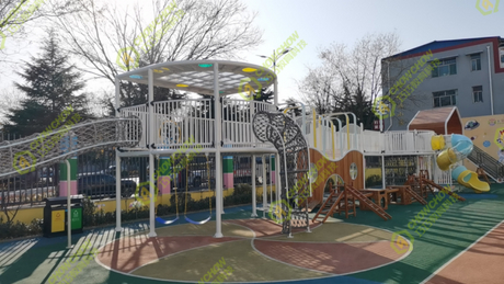 outdoor playground supplier.jpg