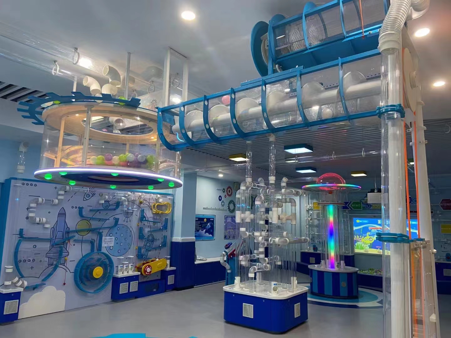 indoor playground supplier