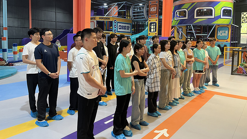 Staff safety training for indoor amusement park :Ensuring kids paradise safe and fun.